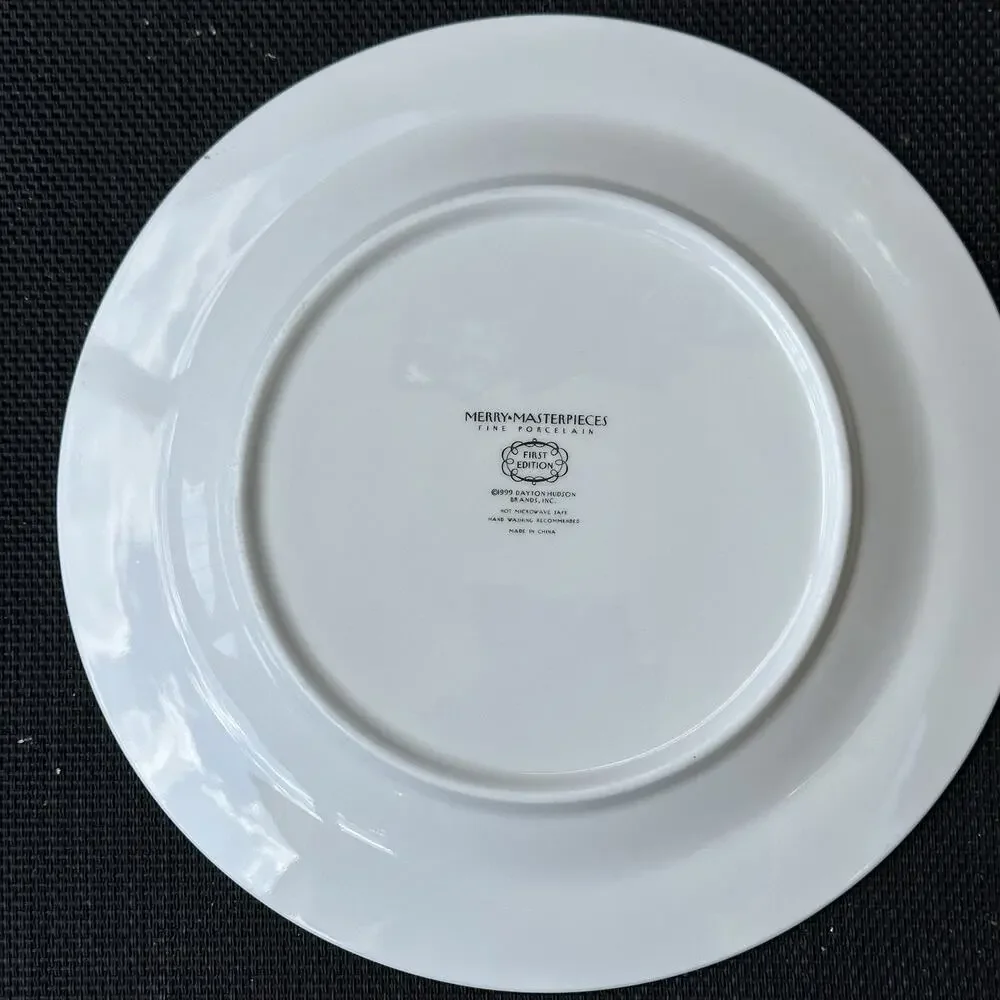 Merry Masterpieces Fine Porcelain Plate 
